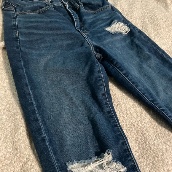 American Eagle distressed high rise Jeggings - Picture 3 of 4